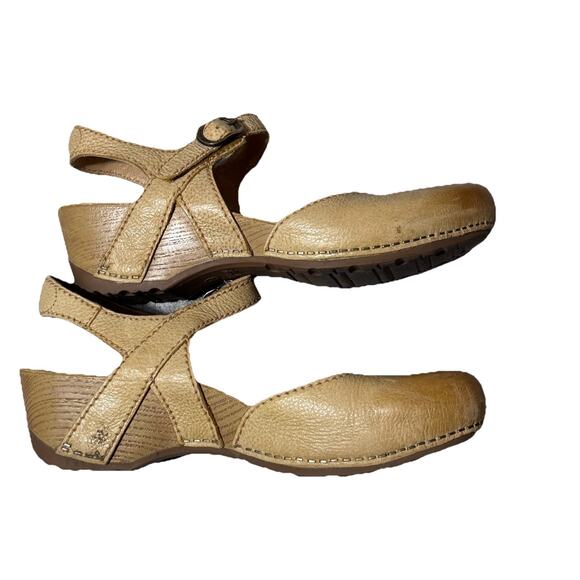 DANSKO WOMENS STRAP TAN CLOGS TIFFANI SZ 39 US 8.5 BURNISHED LEATHER - Picture 1 of 8